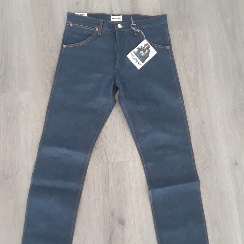 Men's NEW Wrangler 11mwz SLIM Jeans Size 32 x 32